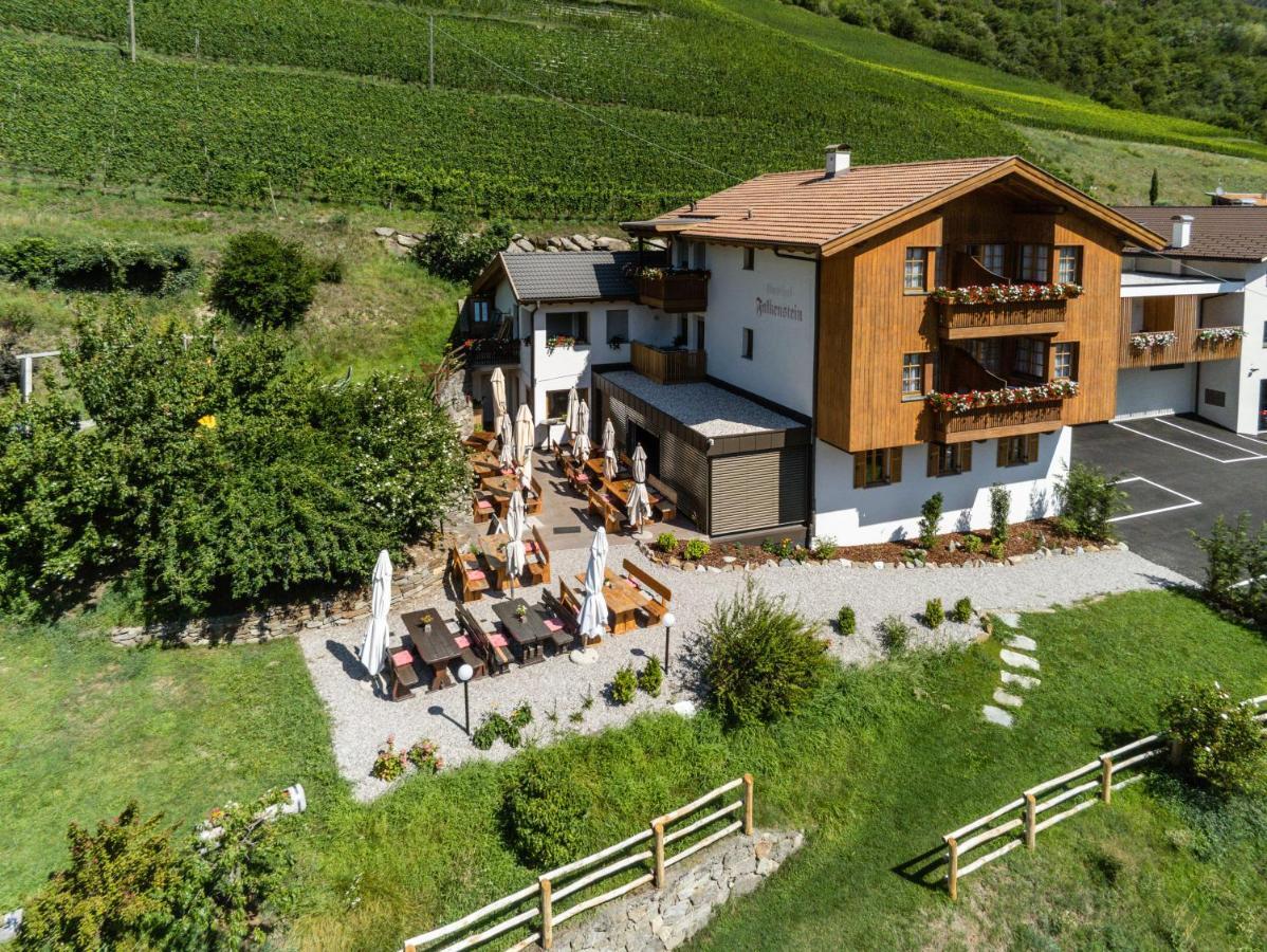 Gasthof Falkenstein Naturns Exteriér fotografie